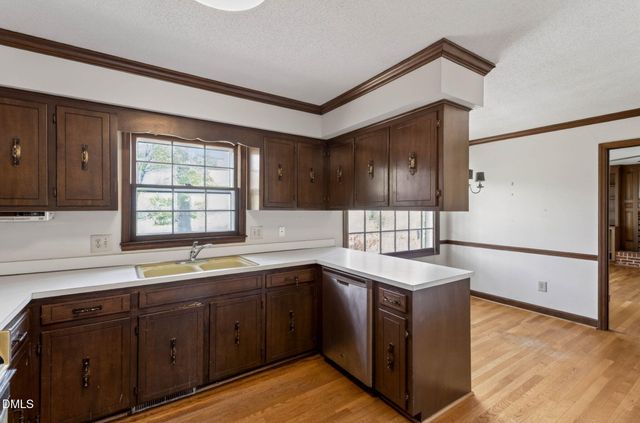 3001 Glen Burnie Drive, Raleigh, NC 27607