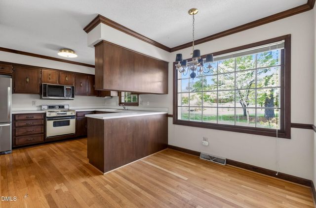 3001 Glen Burnie Drive, Raleigh, NC 27607