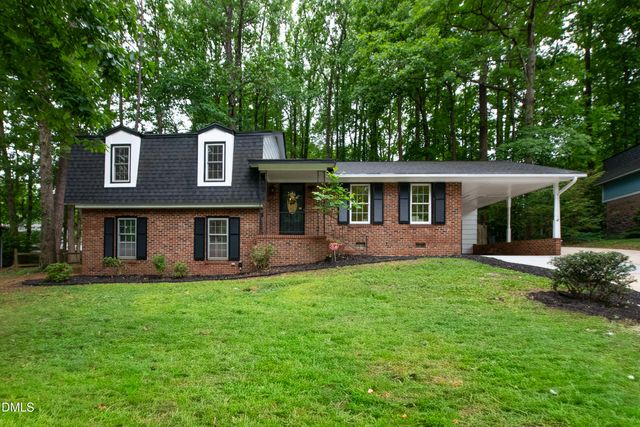 924 Carnoustie Circle, Cary, NC 27511