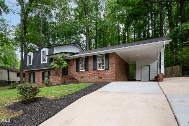 924 Carnoustie Circle, Cary, NC 27511