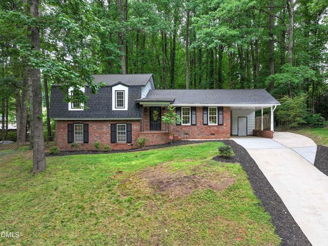 924 Carnoustie Circle, Cary, NC 27511