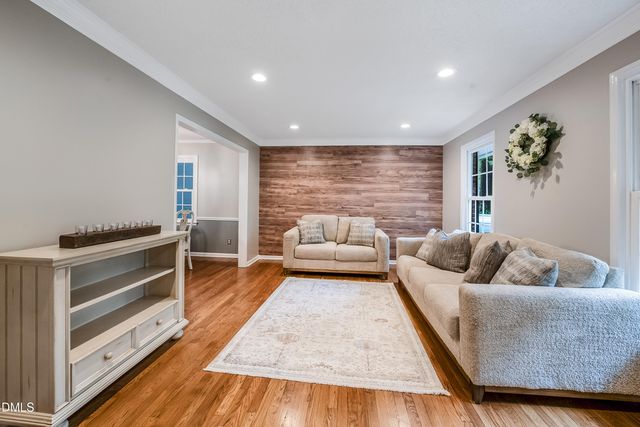 924 Carnoustie Circle, Cary, NC 27511