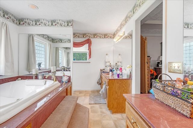 431 Jack Thomas Dr, Manchester, TN 37355