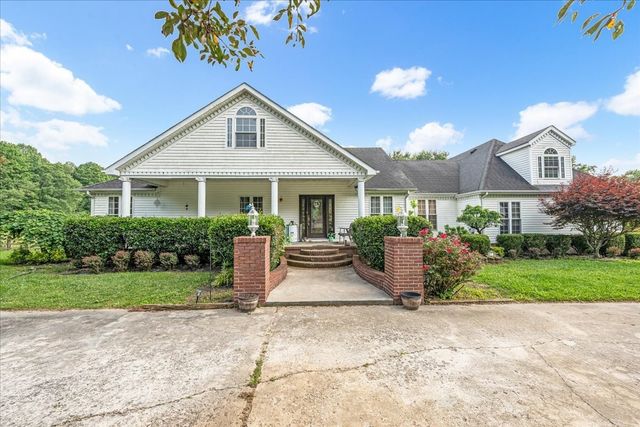 431 Jack Thomas Dr, Manchester, TN 37355