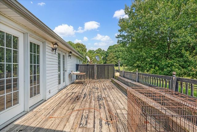 431 Jack Thomas Dr, Manchester, TN 37355