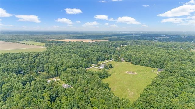 431 Jack Thomas Dr, Manchester, TN 37355