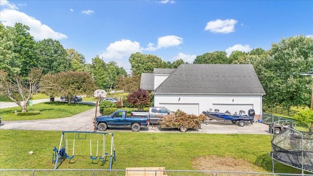 431 Jack Thomas Dr, Manchester, TN 37355