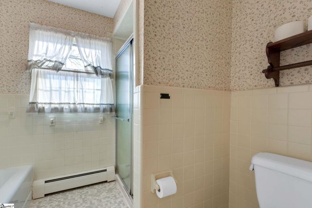 8 Roe Court, Greenville, SC 29617