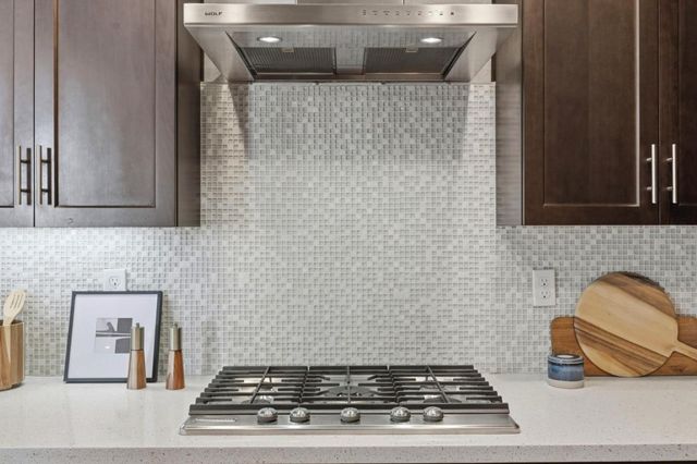 2801 Toro Drive, San Mateo, CA 94403