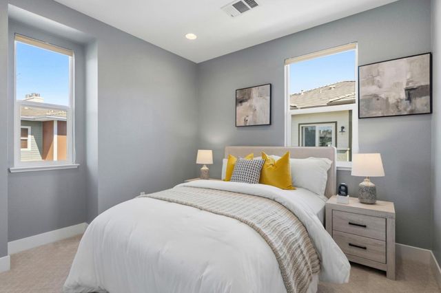 2801 Toro Drive, San Mateo, CA 94403