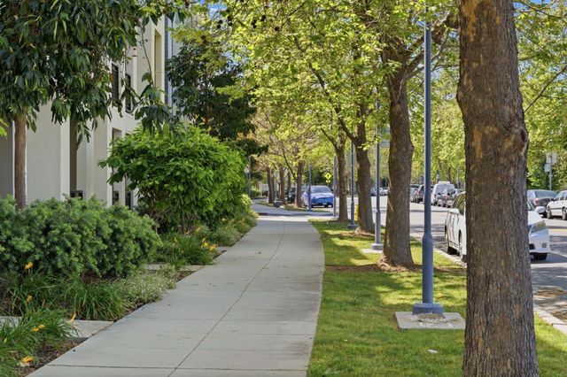 2801 Toro Drive, San Mateo, CA 94403