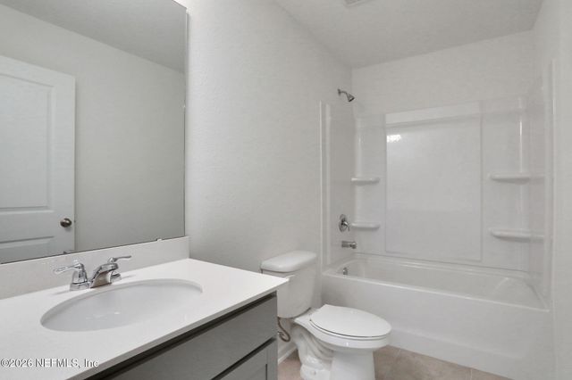 2521 WINDSOR LAKES Way, Green Cove Springs, FL 32043