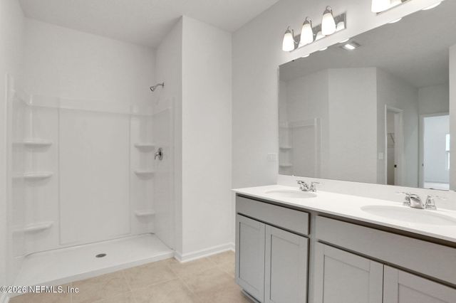 2521 WINDSOR LAKES Way, Green Cove Springs, FL 32043