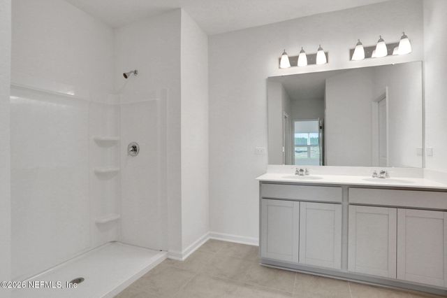 2521 WINDSOR LAKES Way, Green Cove Springs, FL 32043