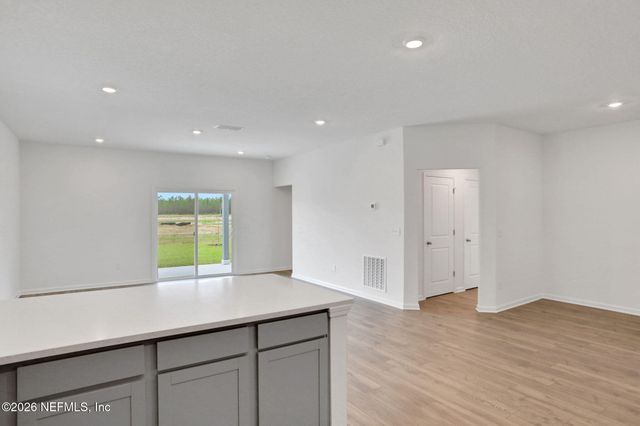 2521 WINDSOR LAKES Way, Green Cove Springs, FL 32043