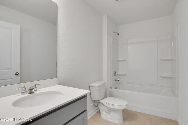 2521 WINDSOR LAKES Way, Green Cove Springs, FL 32043