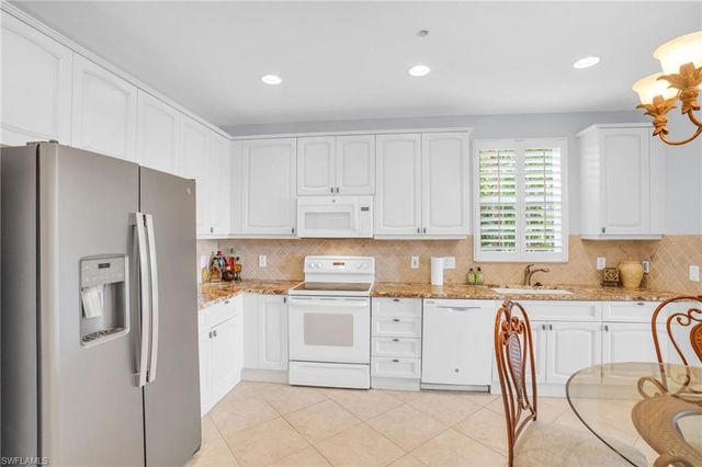 9006 Cascada WAY 101, Naples, FL 34114