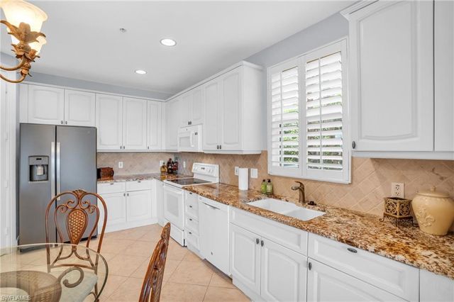 9006 Cascada WAY 101, Naples, FL 34114