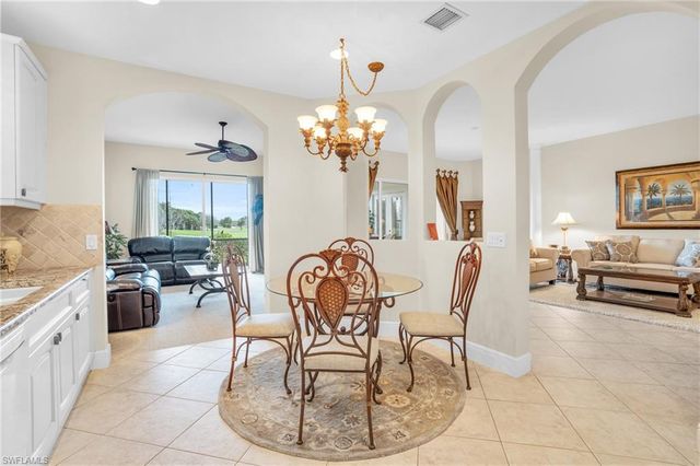 9006 Cascada WAY 101, Naples, FL 34114