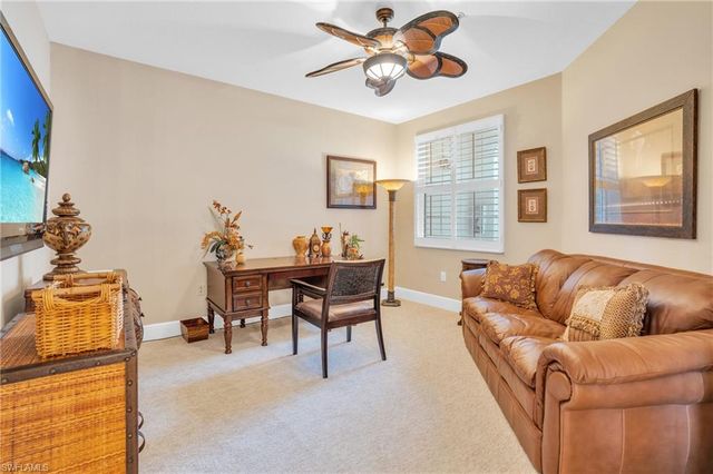 9006 Cascada WAY 101, Naples, FL 34114