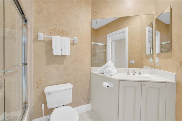 9006 Cascada WAY 101, Naples, FL 34114