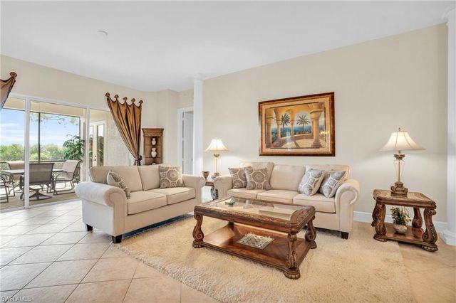 9006 Cascada WAY 101, Naples, FL 34114