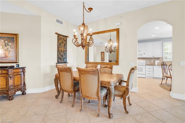 9006 Cascada WAY 101, Naples, FL 34114