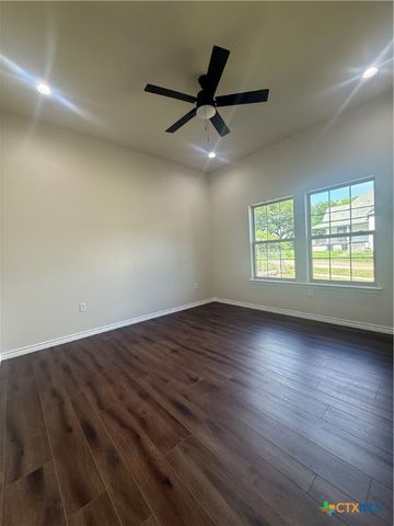 809 N Main Street, Temple, TX 76501