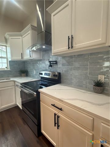 809 N Main Street, Temple, TX 76501