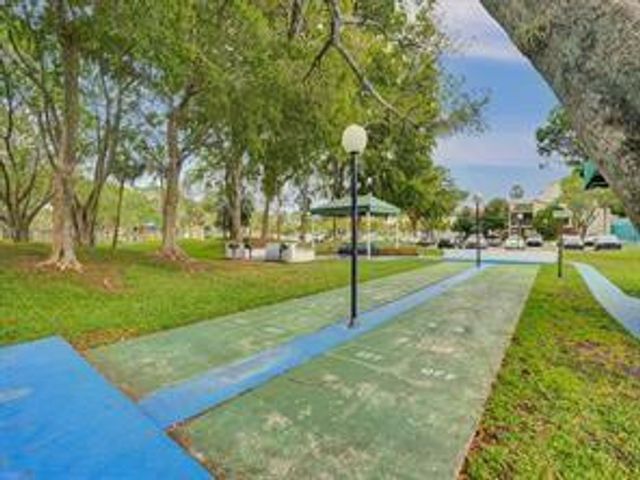 2206 S Cypress Bend Drive 102, Pompano Beach, FL 33069