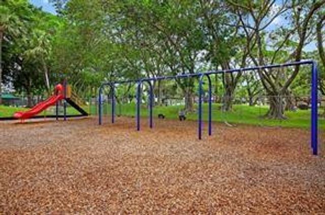 2206 S Cypress Bend Drive 102, Pompano Beach, FL 33069