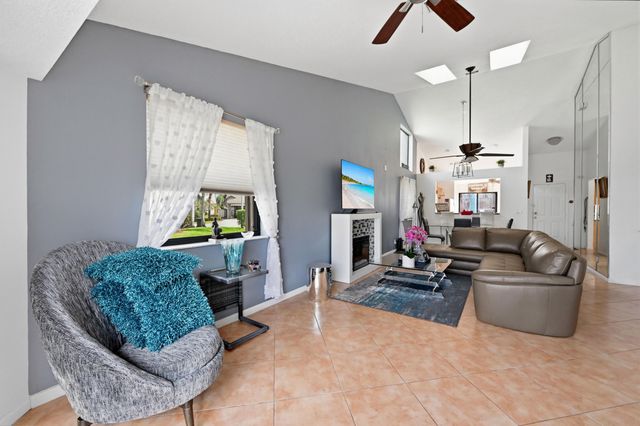 1012 Landings Boulevard, Greenacres, FL 33413