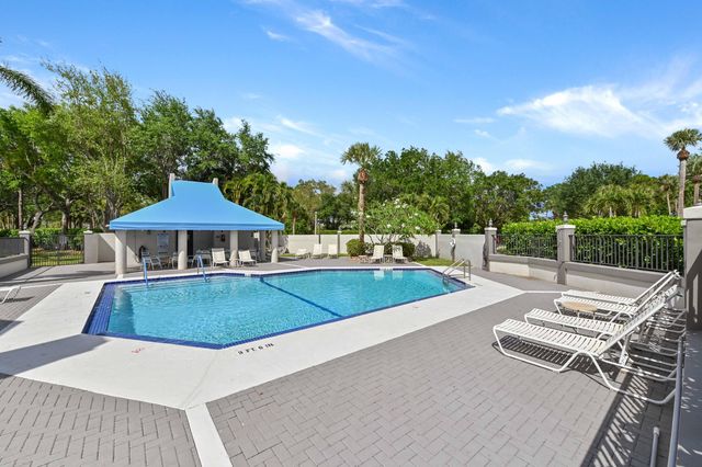 1012 Landings Boulevard, Greenacres, FL 33413
