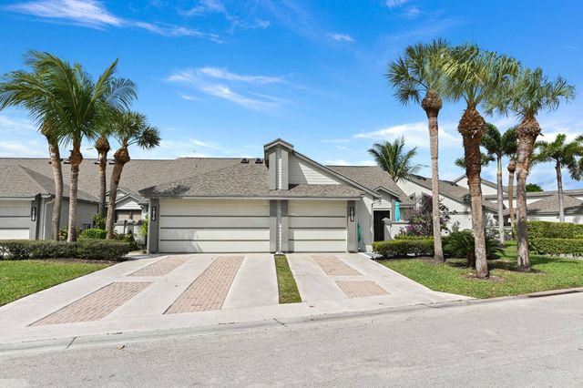 1012 Landings Boulevard, Greenacres, FL 33413