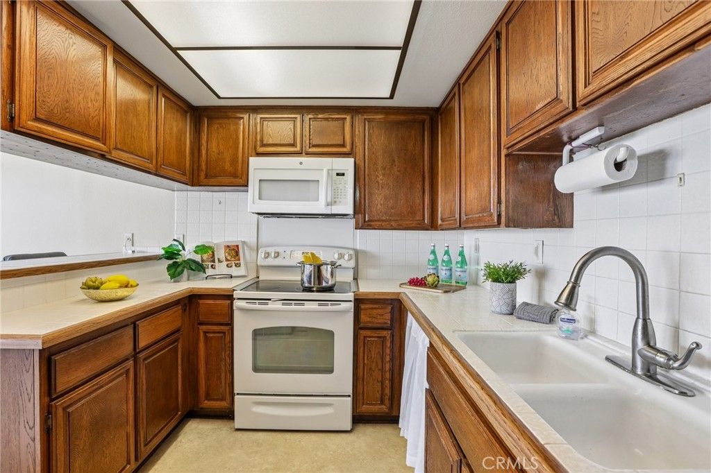 Image 13 of property listing at 3432 S Peck Avenue 302, San Pedro, CA 90731