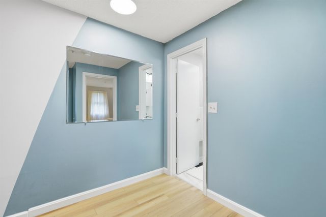 902 Elmwood Drive, Hudson, NH 03051