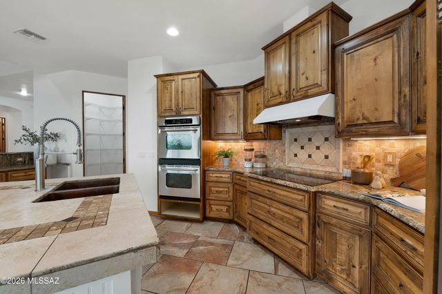 5052 S Perlita Road, Tucson, AZ 85747