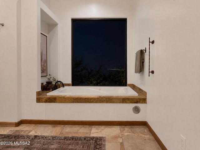 5052 S Perlita Road, Tucson, AZ 85747