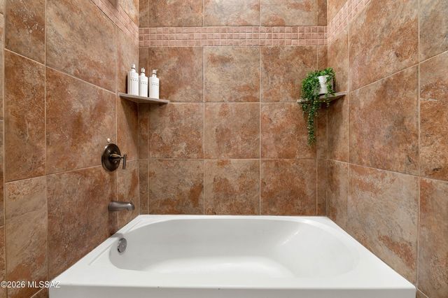 5052 S Perlita Road, Tucson, AZ 85747