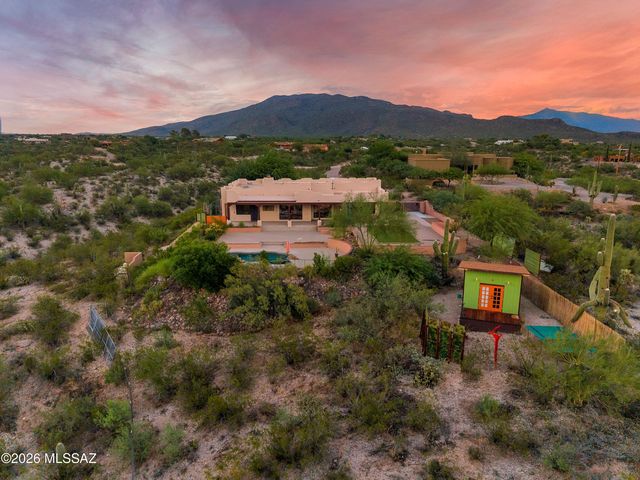 5052 S Perlita Road, Tucson, AZ 85747