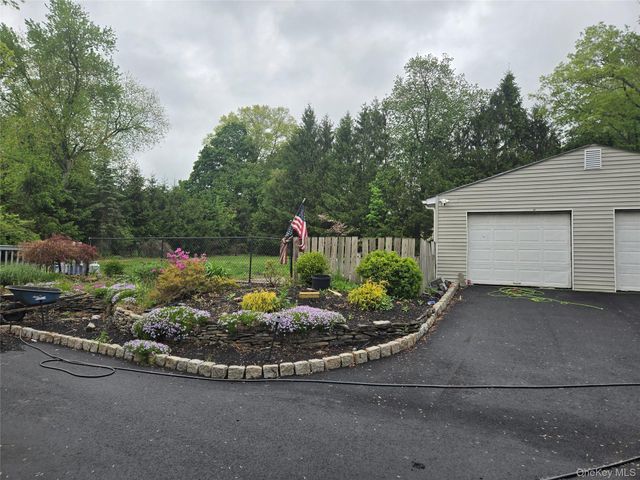 781 Western Highway, Blauvelt, NY 10913