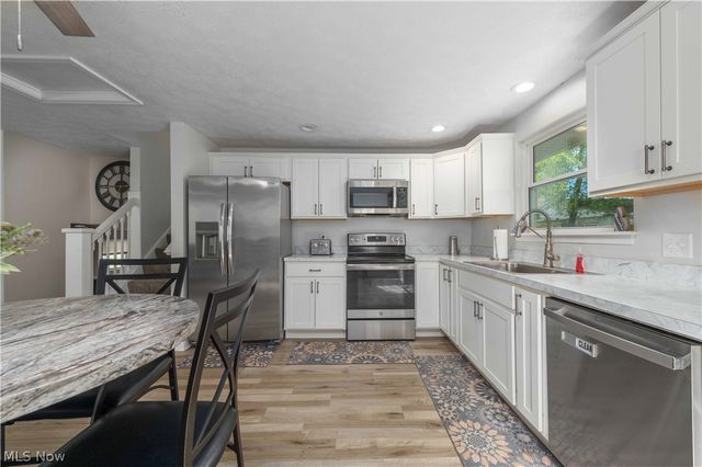 35150 Spruce Street, North Ridgeville, OH 44039
