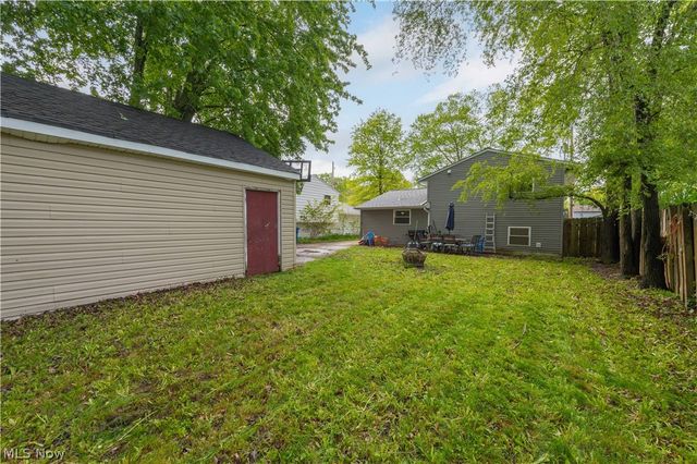 35150 Spruce Street, North Ridgeville, OH 44039