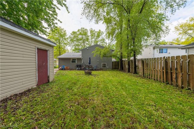 35150 Spruce Street, North Ridgeville, OH 44039