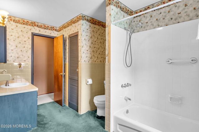 816 6th Avenue, Toms River, NJ 08757