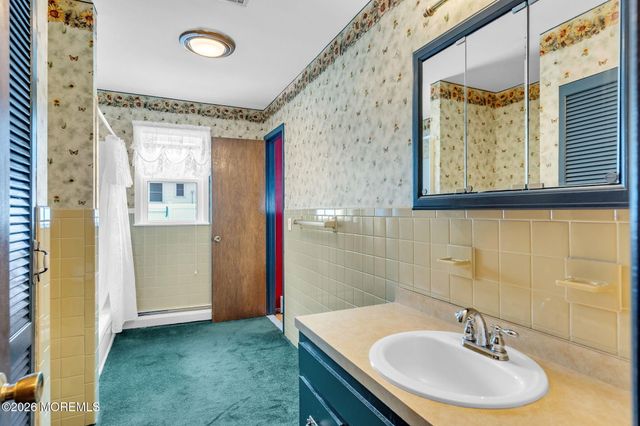 816 6th Avenue, Toms River, NJ 08757