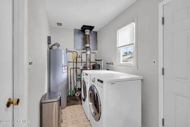 816 6th Avenue, Toms River, NJ 08757