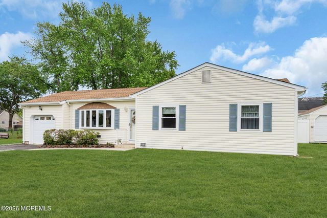 816 6th Avenue, Toms River, NJ 08757