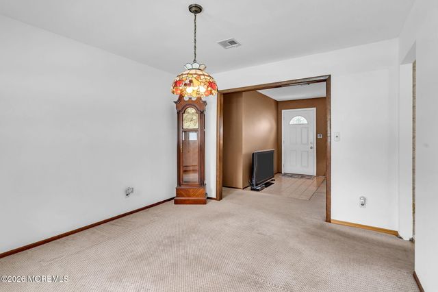 816 6th Avenue, Toms River, NJ 08757