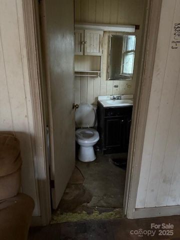 189 Carolina Avenue, Spindale, NC 28160